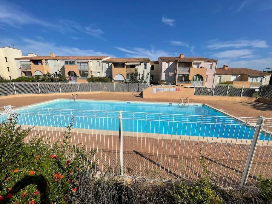 Appartement Cap D'Agde Dans Residence Avec Piscine Kültér fotó